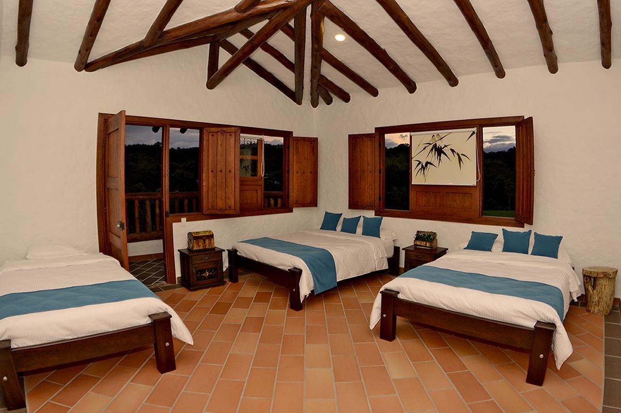 Hotel Estorake San Agustín 外观 照片